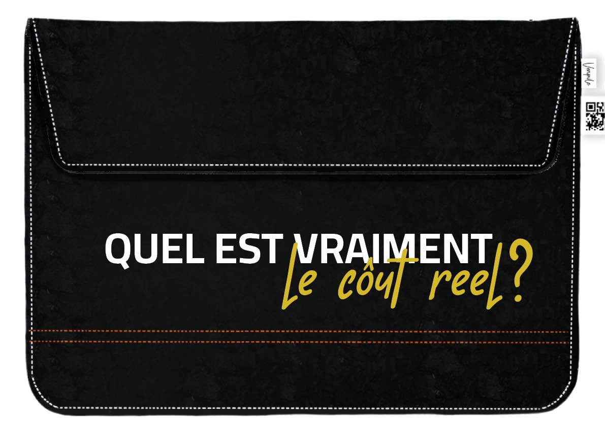 Common Requests Laptop Sleeve (FR)